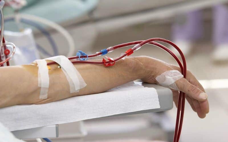 Bệnh gì phải truyền máu hàng tháng? truyền máu giá bao nhiêu tiền?